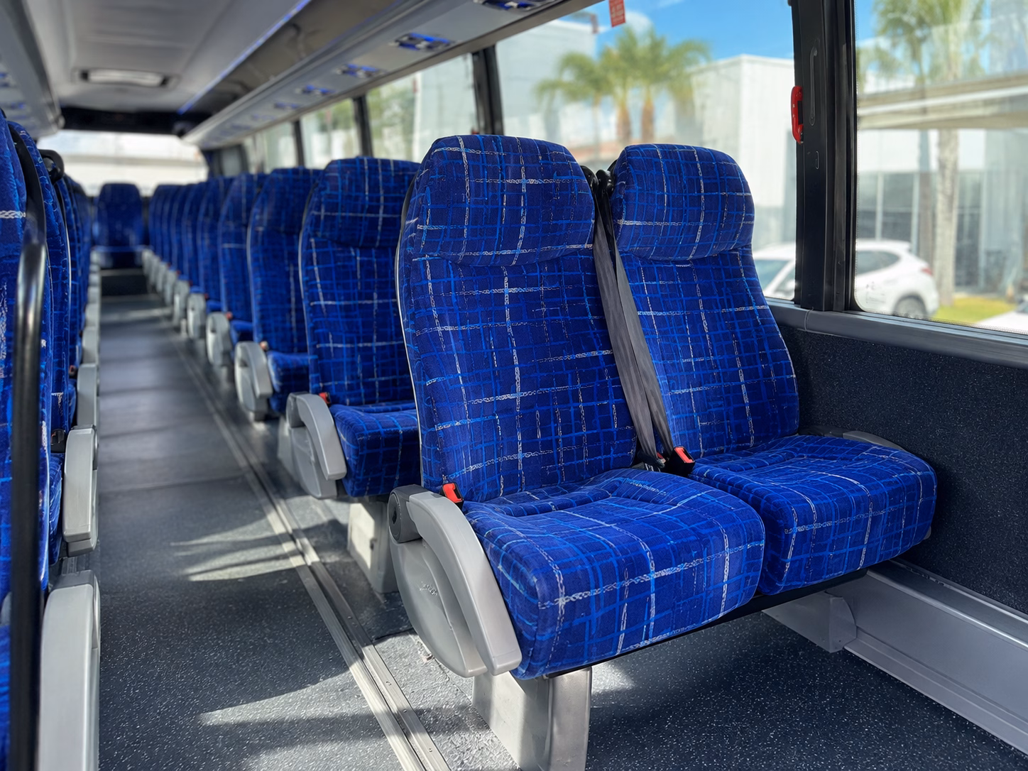 buses for bachelorette wine tours along rancho california road