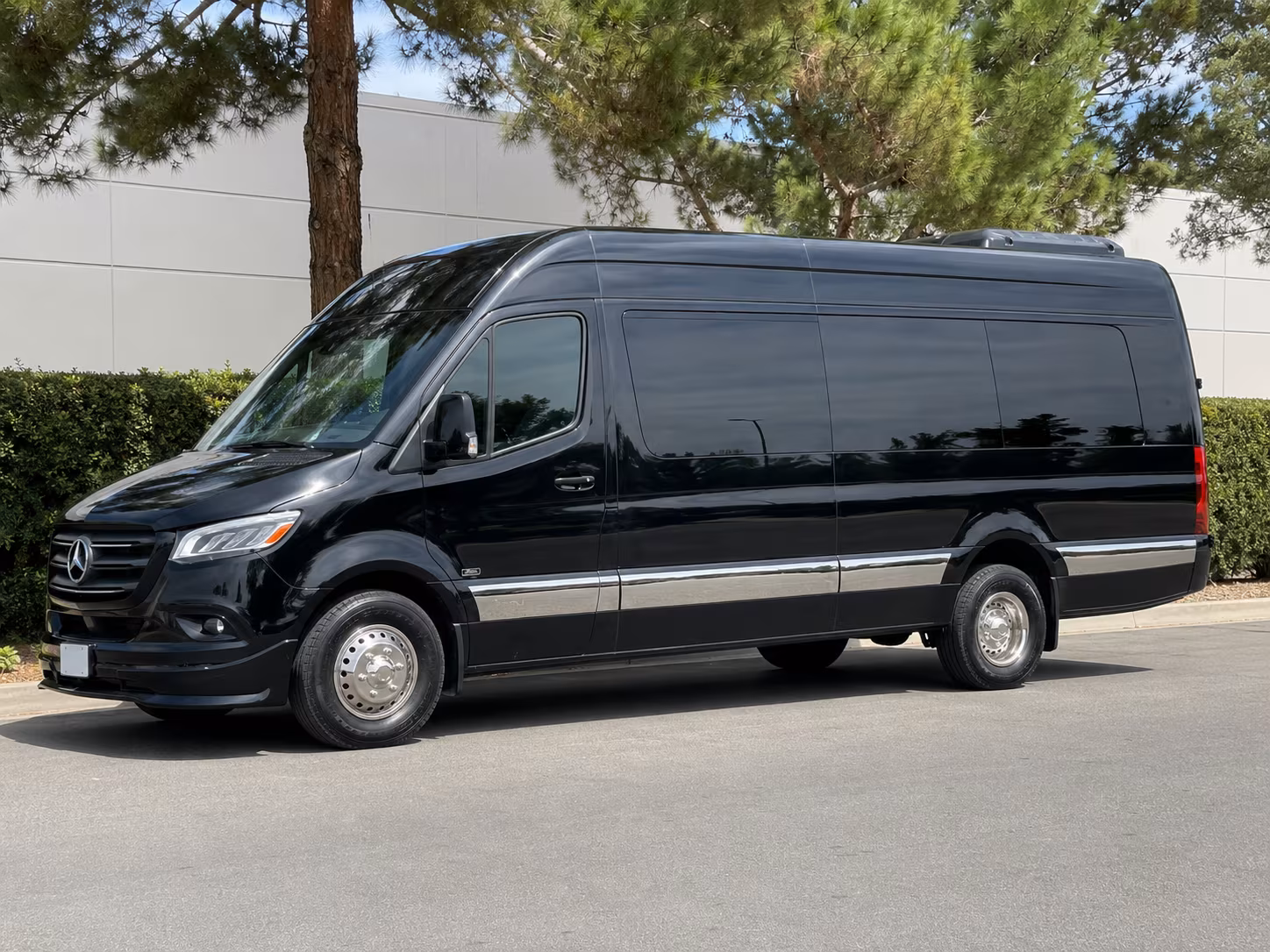 executive sprinter van and minibus rentals for corona corporate groups