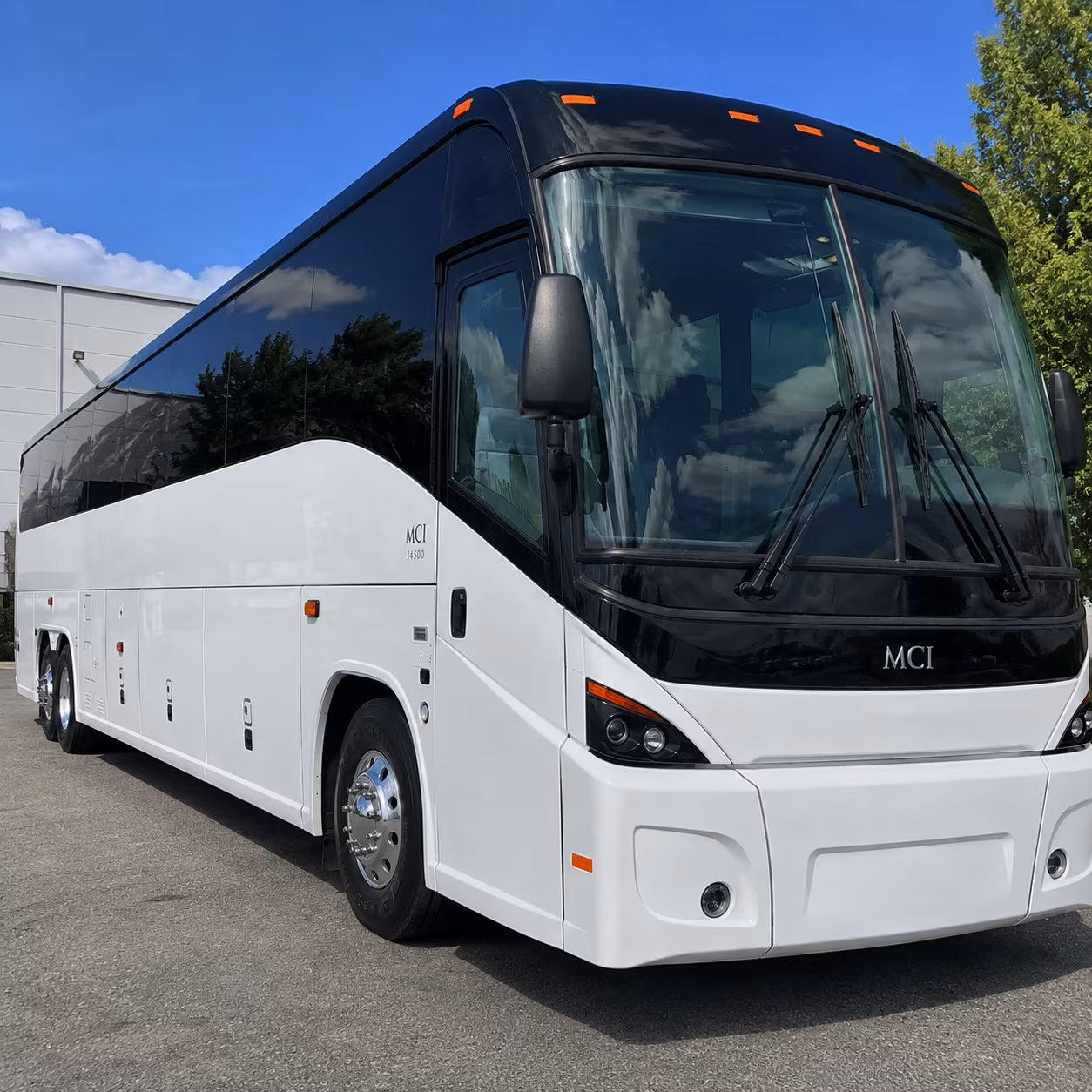 metrolink station to office shuttle buses in corona